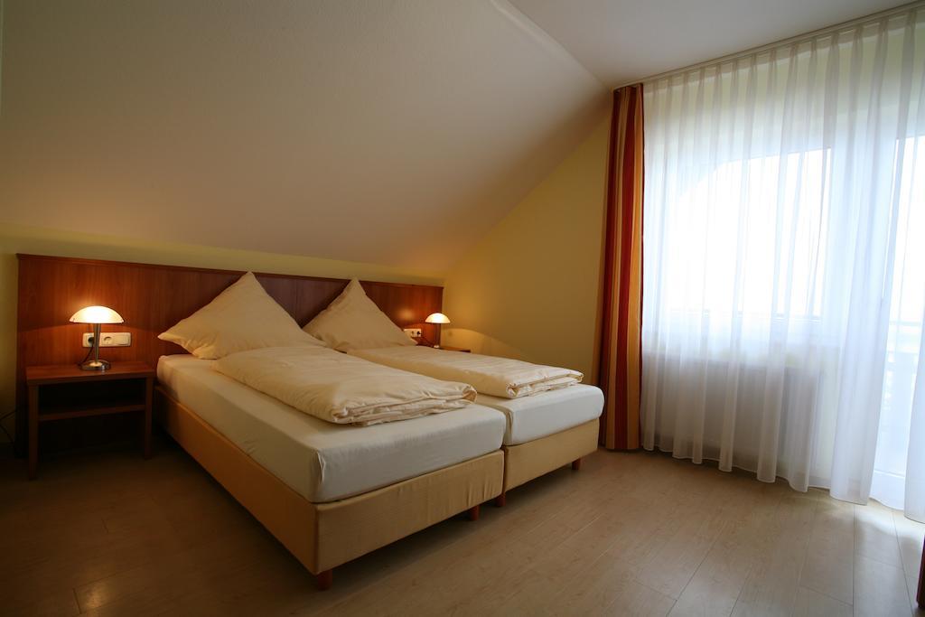 Hotel Hasselberger Hof Hasselberg  Zimmer foto
